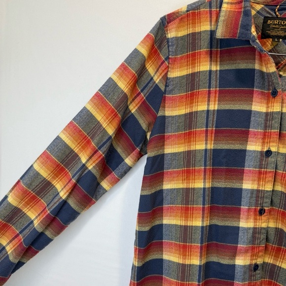 Burton Vibrant Gorpcore grunge Plaid Flannel Button-Down Shirt Size Large - Picture 3 of 10